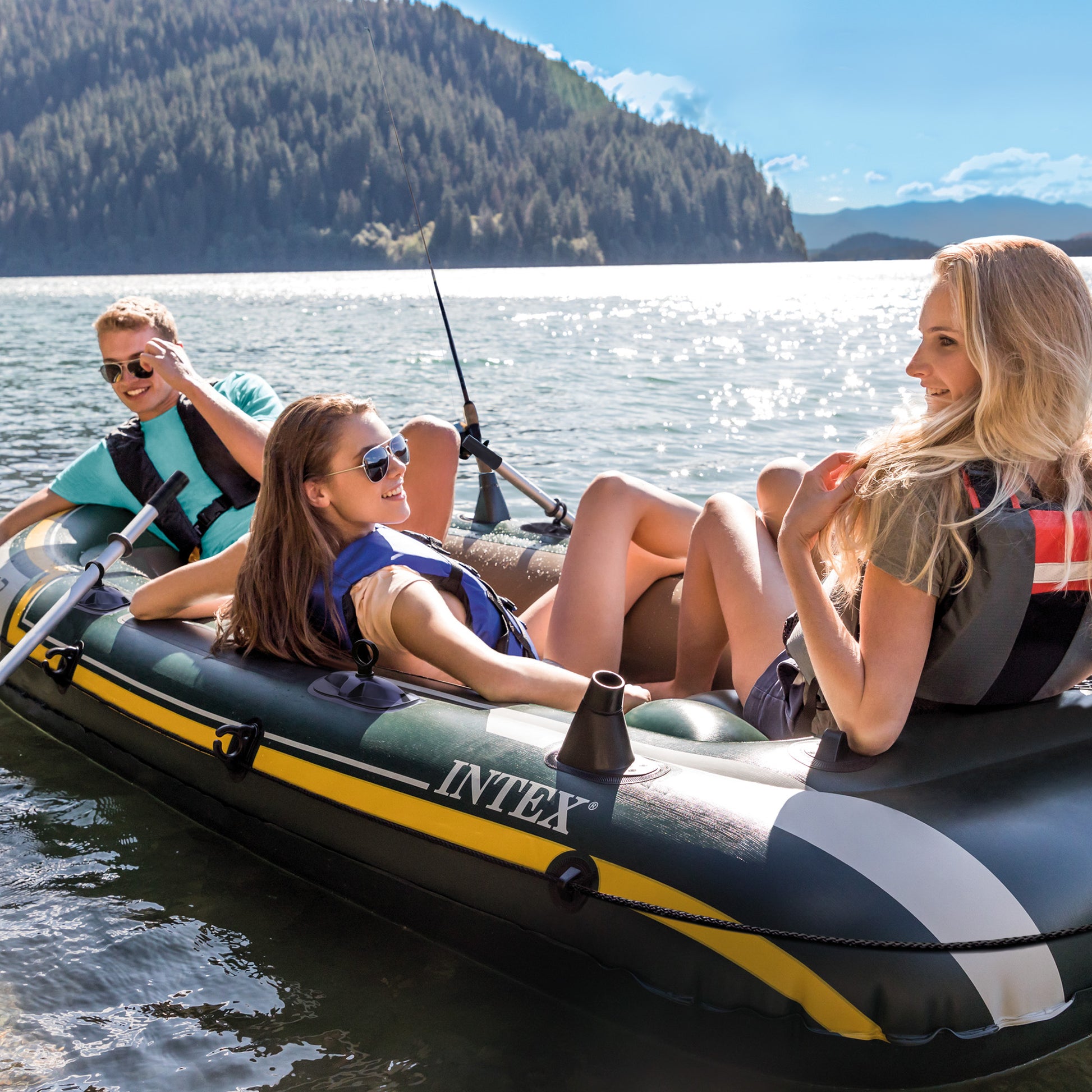 Intex Seahawk 3 Inflatable Boat Set - 3-Person