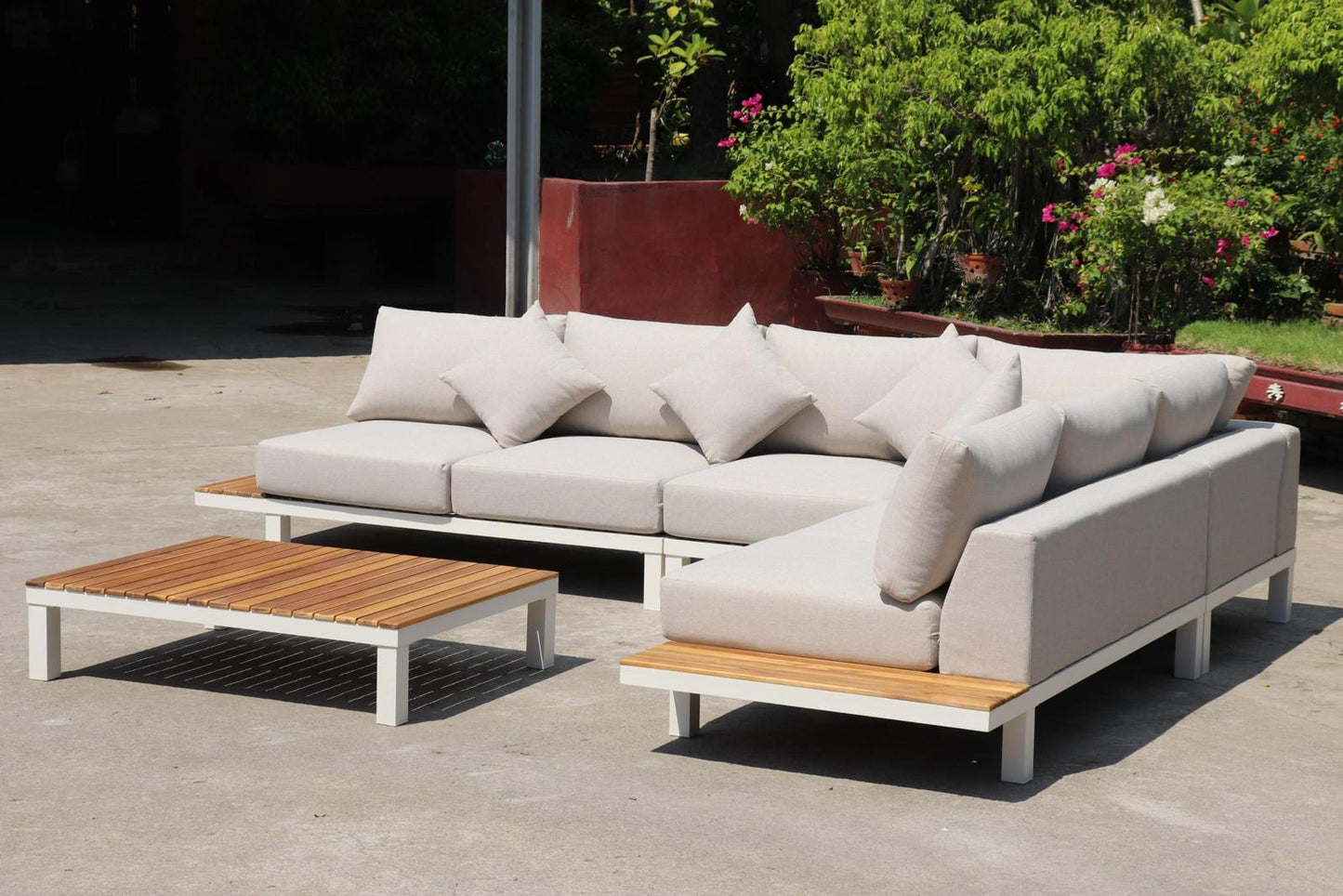 ARI Ralph White Hampton Corner Set - Outdoor Aluminium & Acacia Modular Corner Lounge White Aluminium with White Fabric