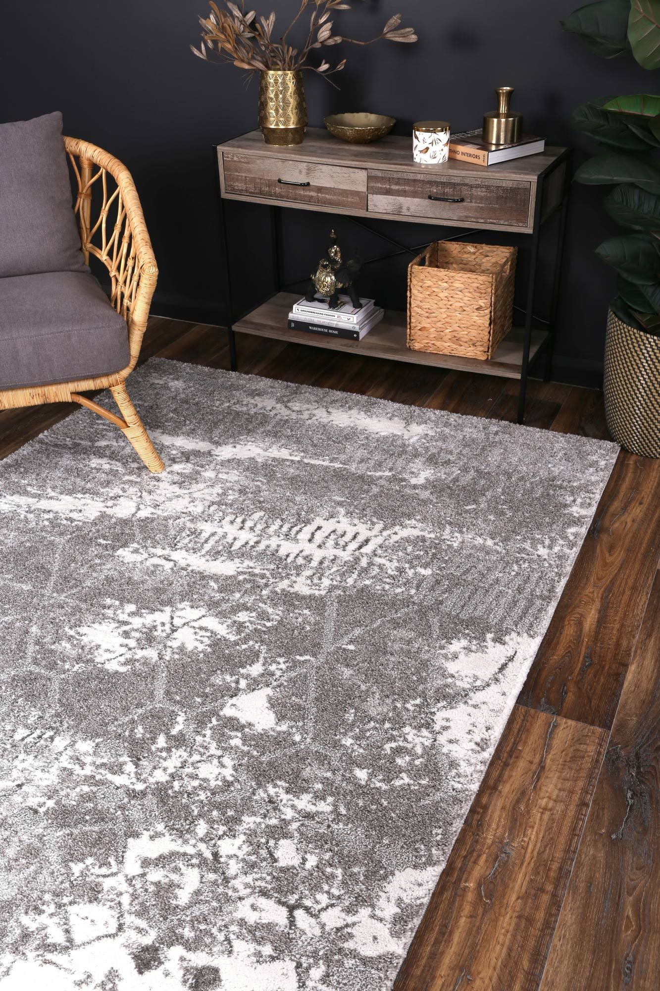 Yuzil Grey Abstract Rug