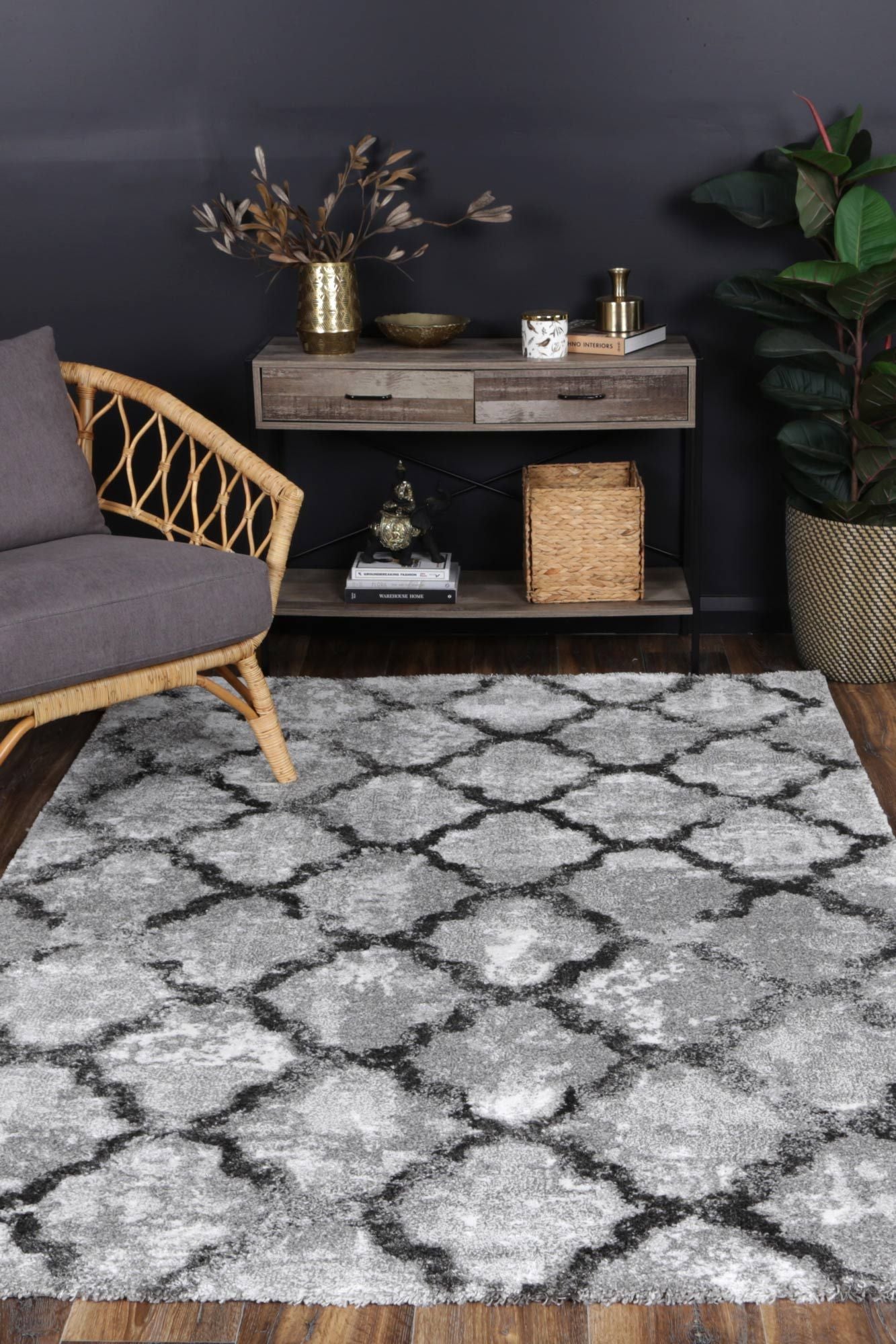 Yuzil Grey Lattice Rug