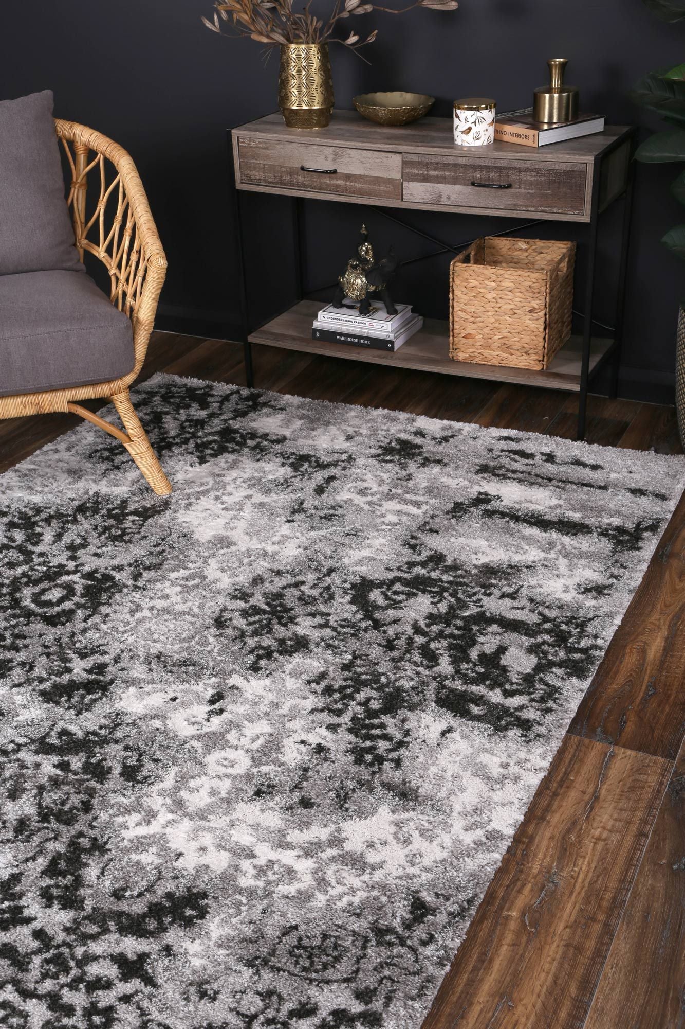 Yuzil Dark Grey Transitional Rug