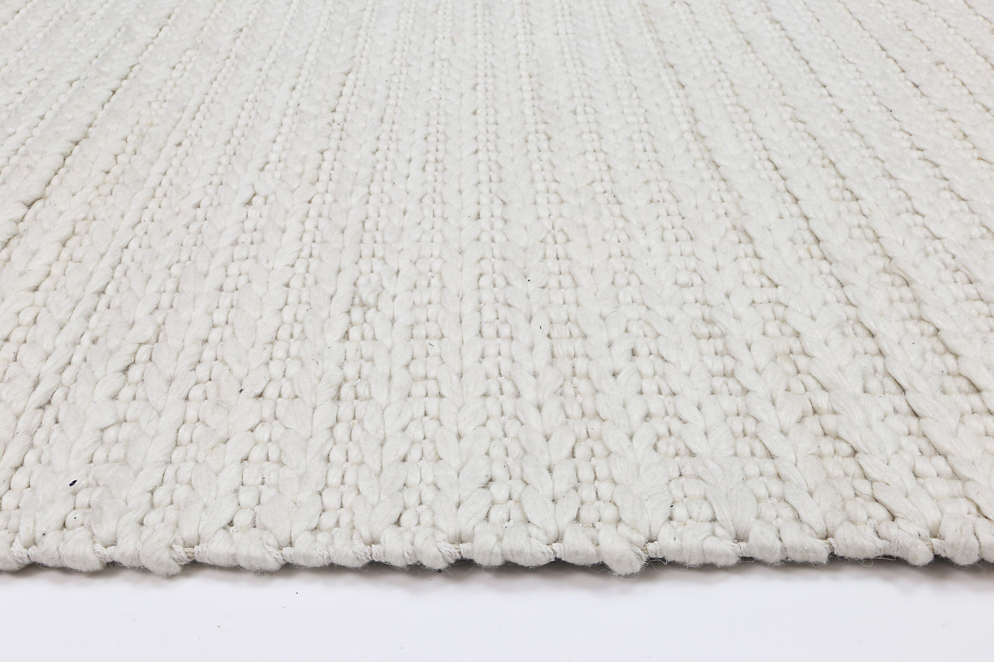 Zayna Cue White Wool Blend Rug