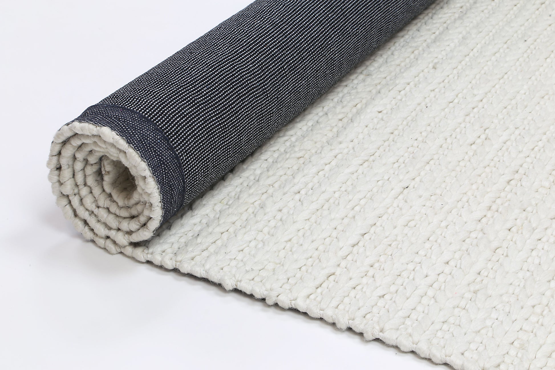 Zayna Cue White Wool Blend Rug