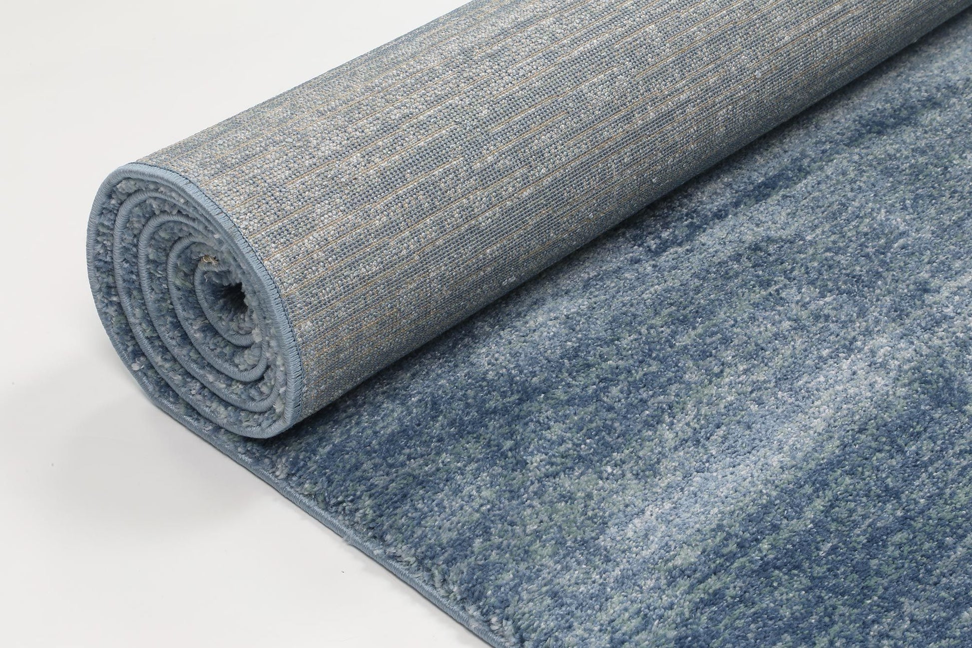 Zarin Solid Blue Modern Rug